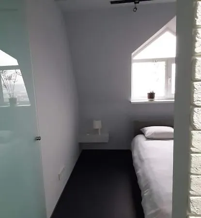 צ'יסינאו Modern Apartment In The Center Of Town מראה חיצוני תמונה